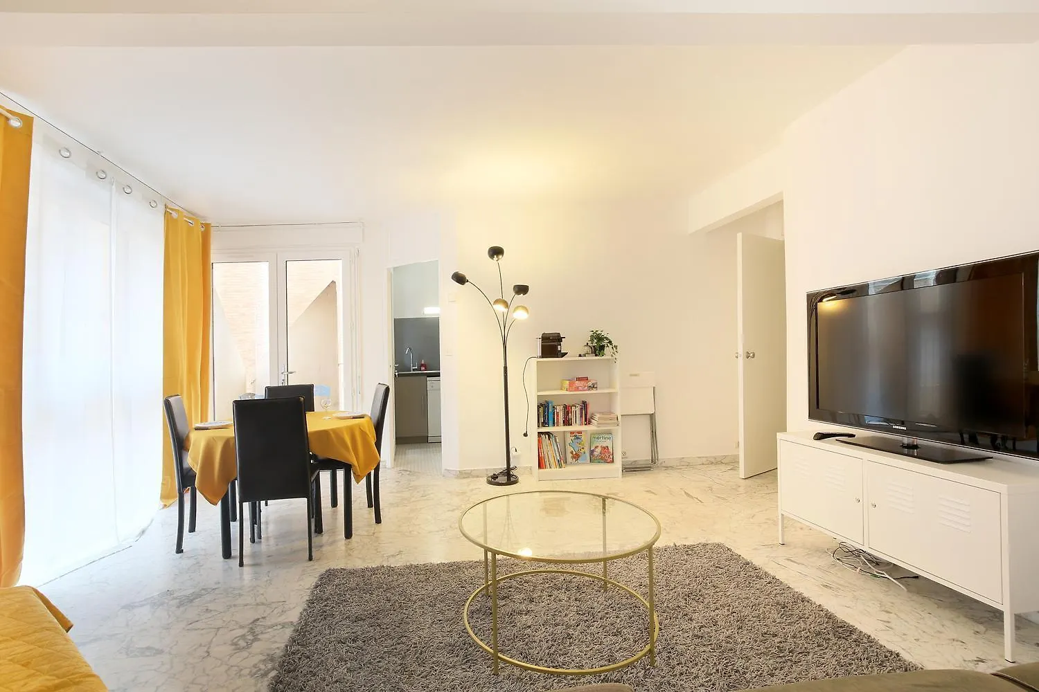 Apartment Le Jaune Place Saint Georges 100M Parking Terrasse Toulouse